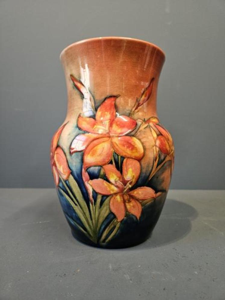 Superb Large Moorcroft Freesia Flambe Vase - Image 2