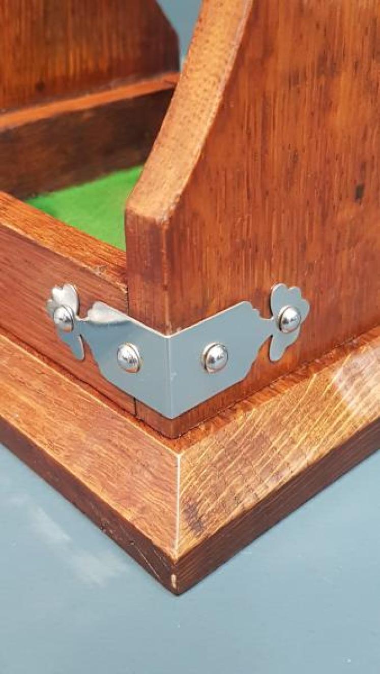 Victorian Oak and Silver Plated Tantalus - Image 4