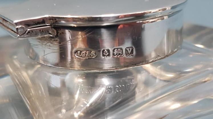 Large Edwardian Silver Top Ink Well - Image 5