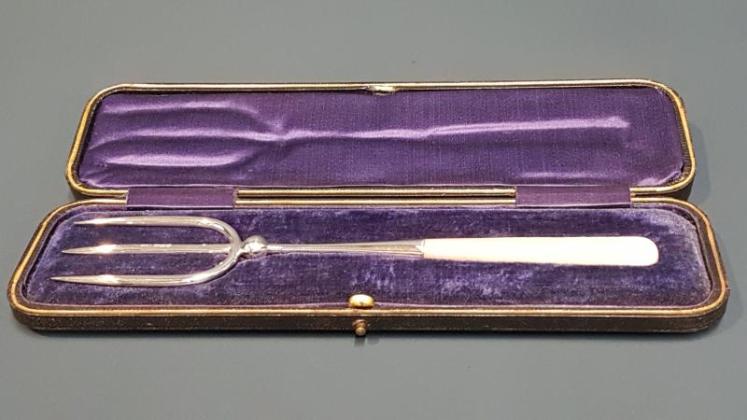 Victorian Silver and Mother of Pearl Bread Fork - Image 1