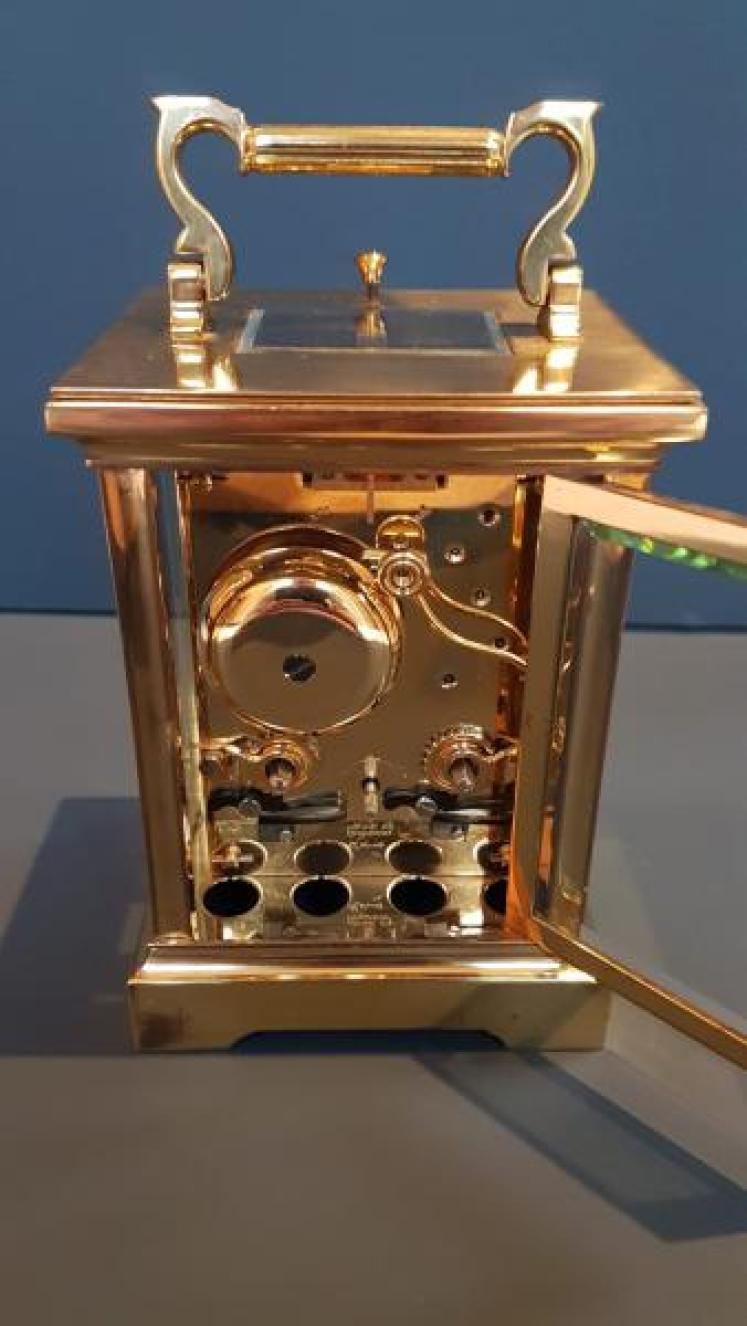 Fine Quality Gilt Brass Striking Carriage Clock - Image 2