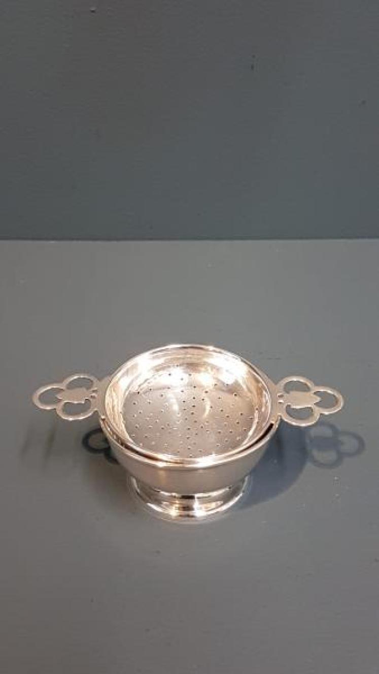 Silver Tea Strainer and Stand - Image 7