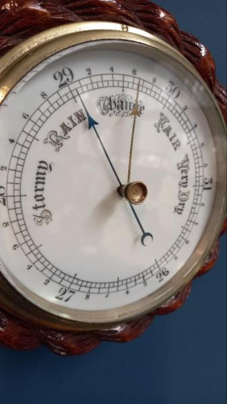 Victorian Oak & Porcelain Dial Ship's Barometer - Image 5