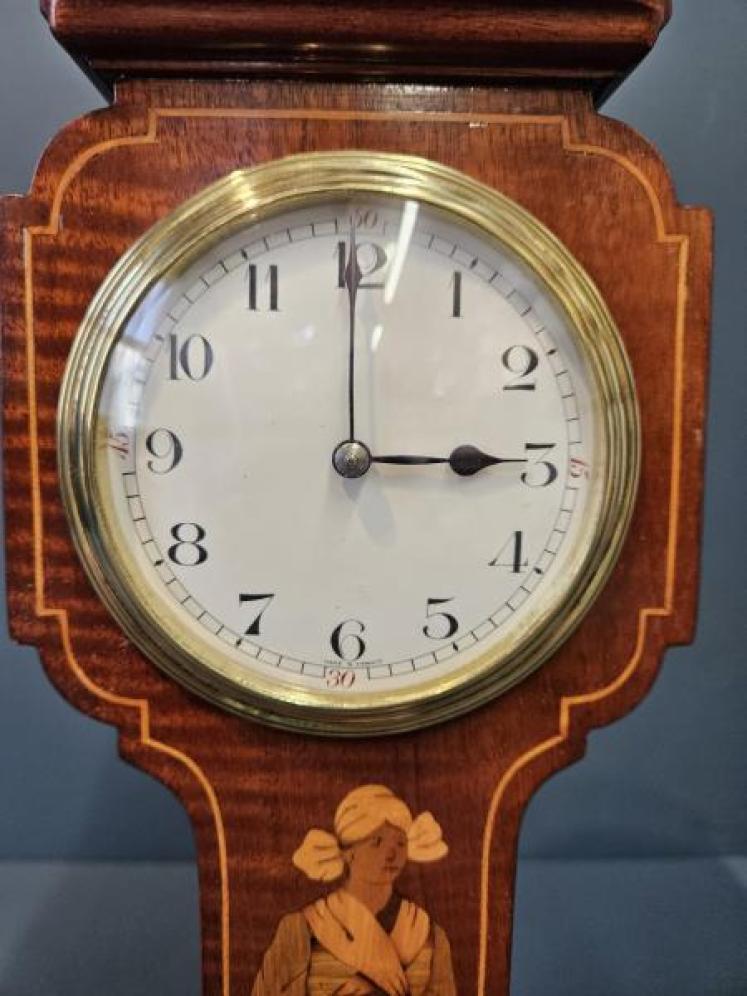 Edwardian Dutch Girl Inlaid Mantel Clock - Image 3