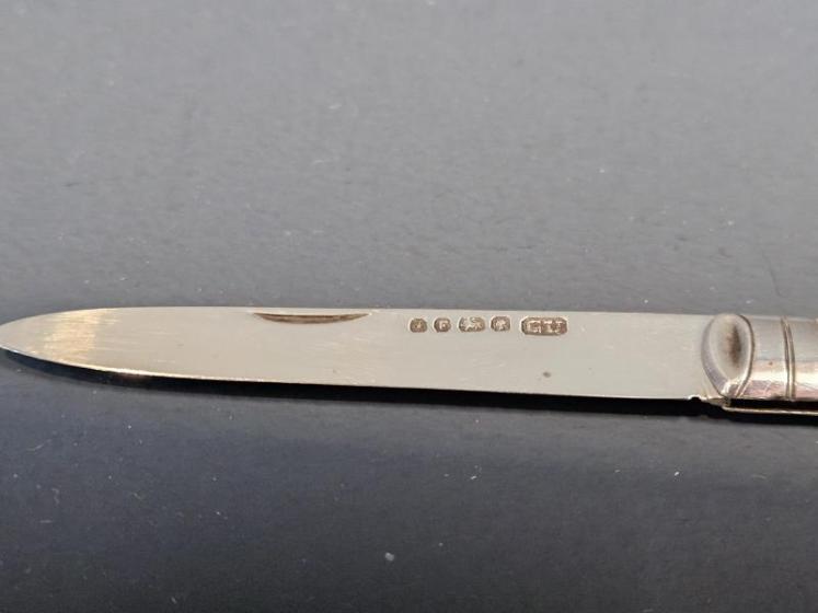 Mid Victorian Silver and Mother of Pearl Pen Knife - Image 6