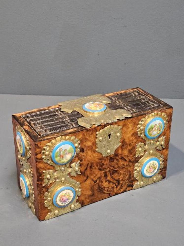 Victorian Burr Walnut Journal Box - Image 1