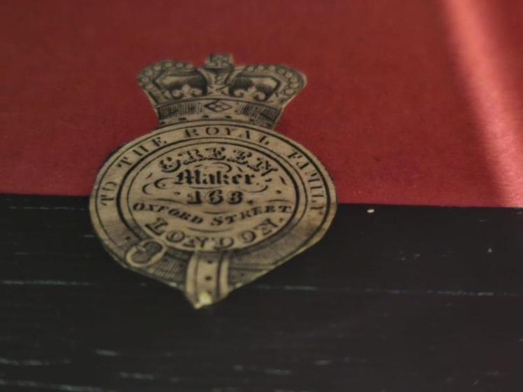 Outstanding Georgian Kingwood Travelling Box with Silver Contents - Image 6