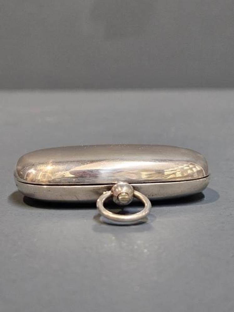 George V Silver Sovereign and Stamp Case - Image 2
