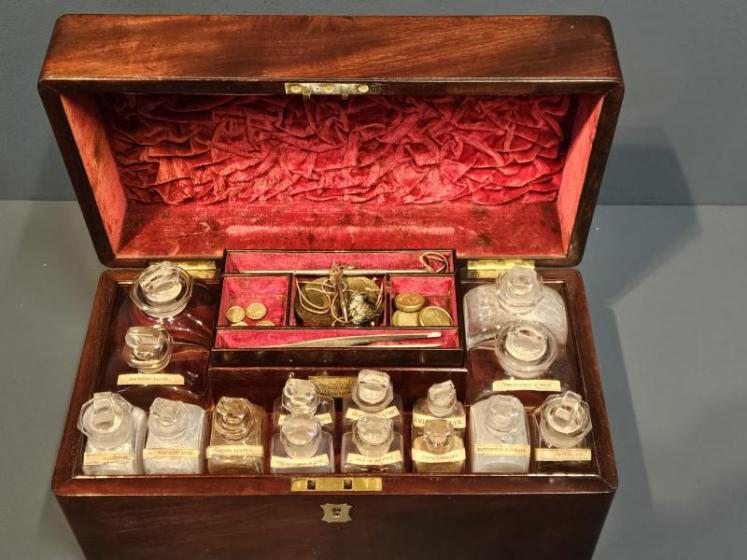 Victorian Mahogany Apothecary Box - Image 5