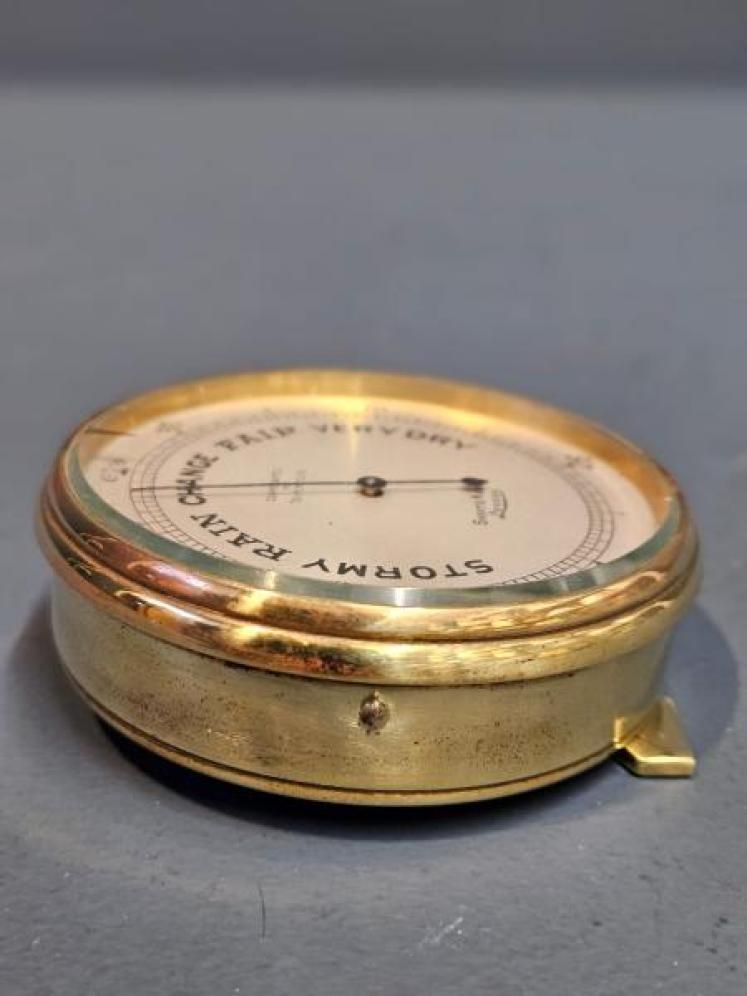 Short & Mason Portable Barometer  - Image 5