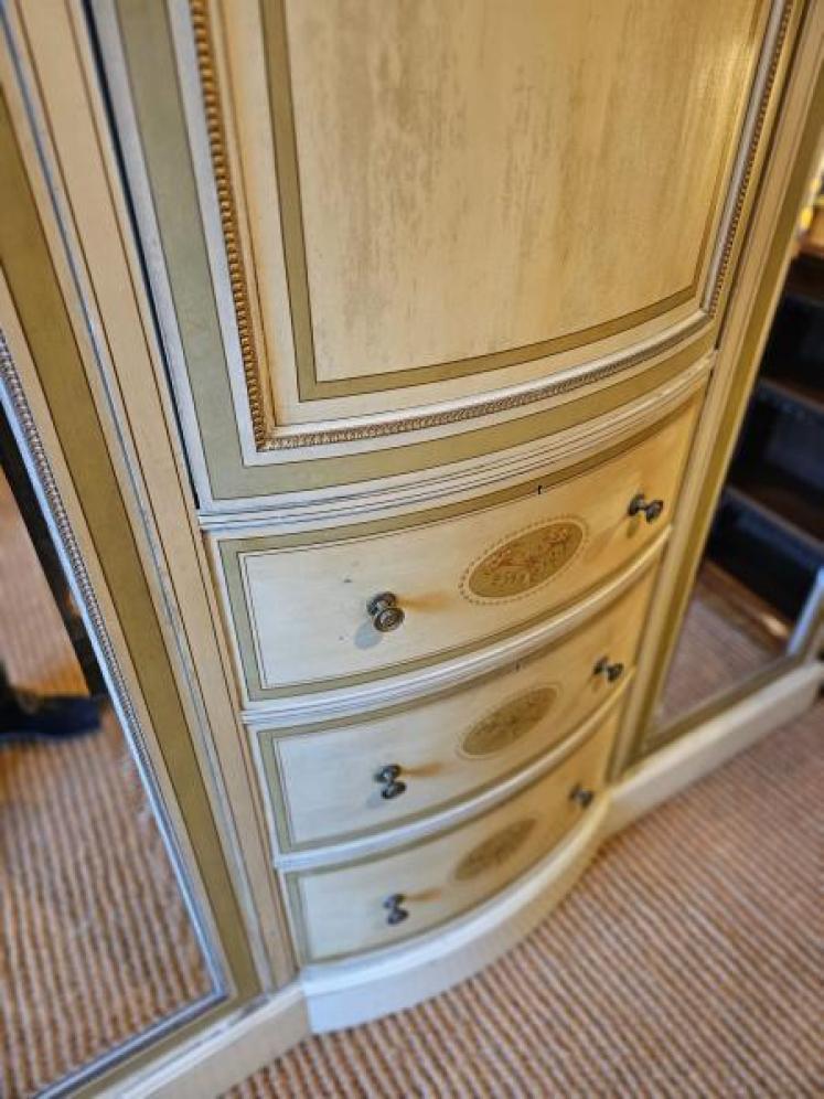 Superb Edwardian Robe with Original Painted and Gilded Finish  - Image 2