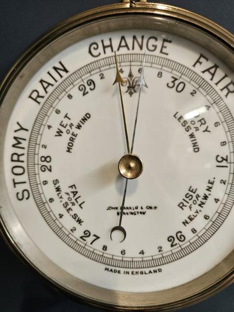 Barkers Kensington Bulk Head Barometer - Image 5