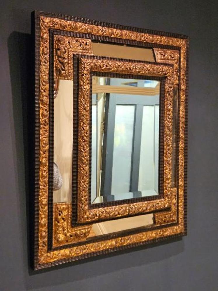 Victorian Cushion Framed Mirror - Image 2