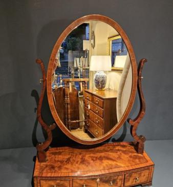 Georgian Mahogany Toilet Mirror