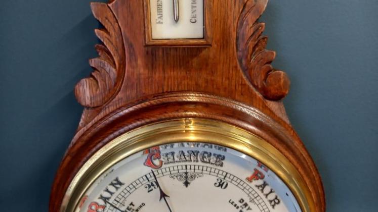 Mid Victorian Benetfink of London Banjo Barometer - Image 6