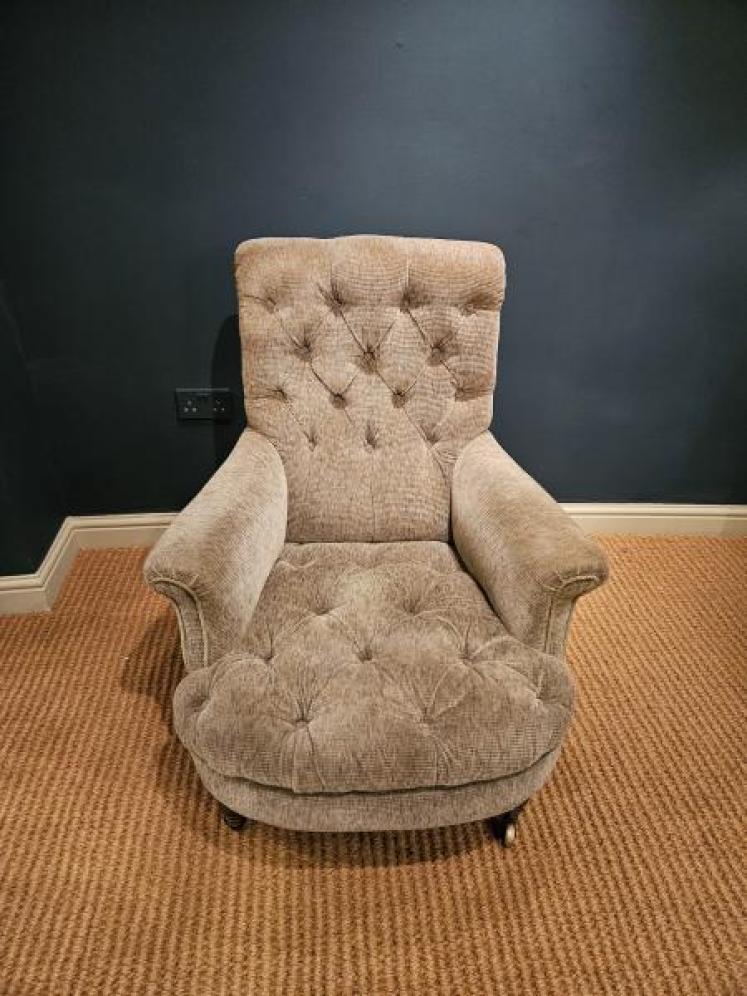 Howard and Sons Victorian Armchair - Image 1