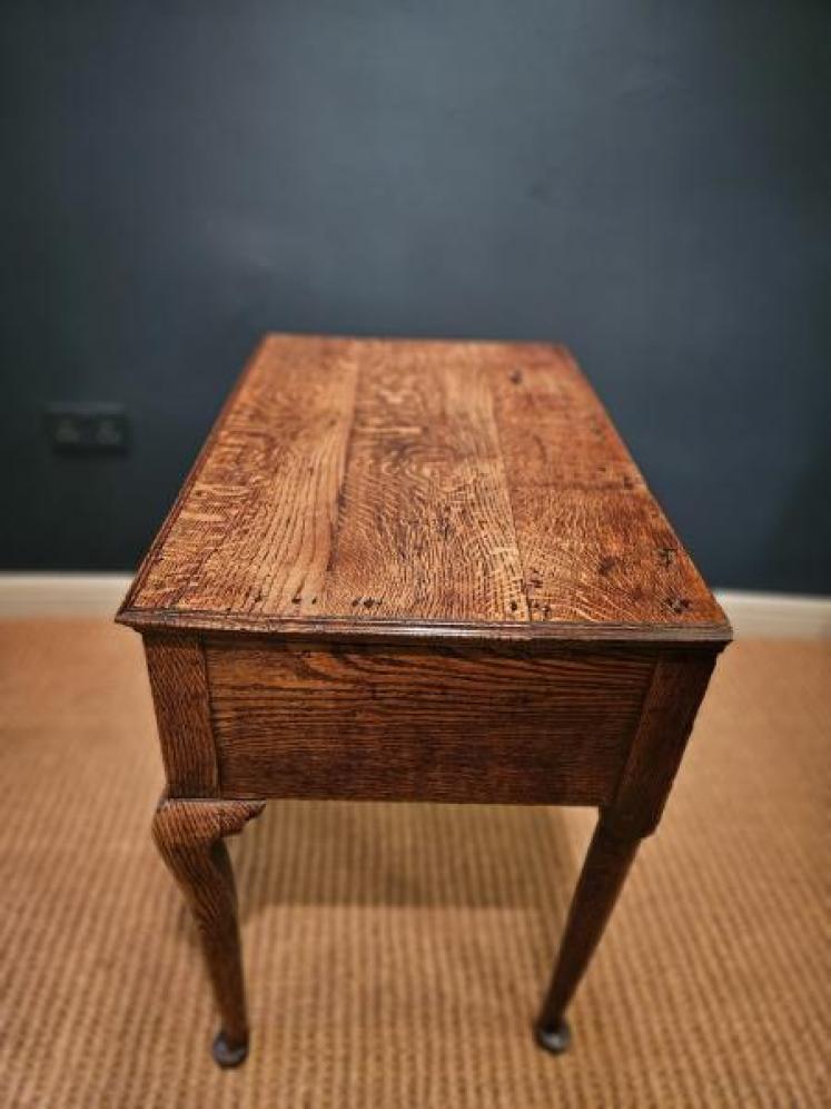 George II Oak Lowboy - Image 5