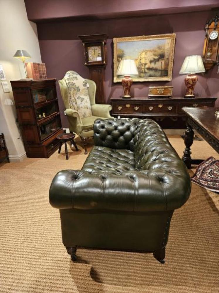 Victorian Leather Chesterfield - Image 5