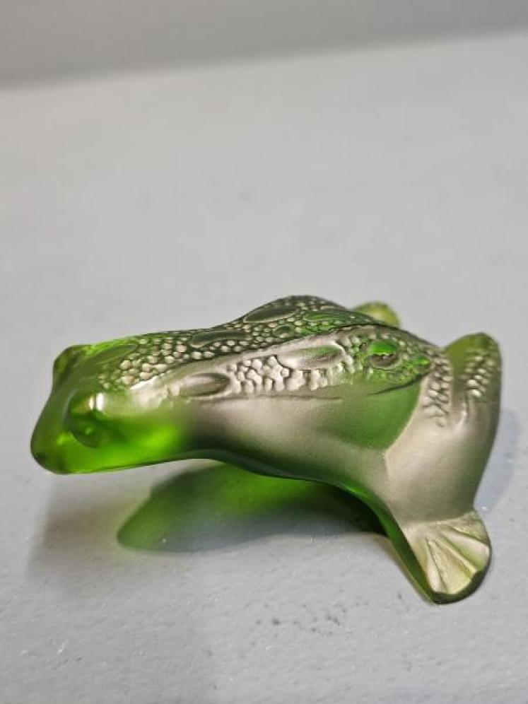 Lalique Green Leaping Frog - Image 2