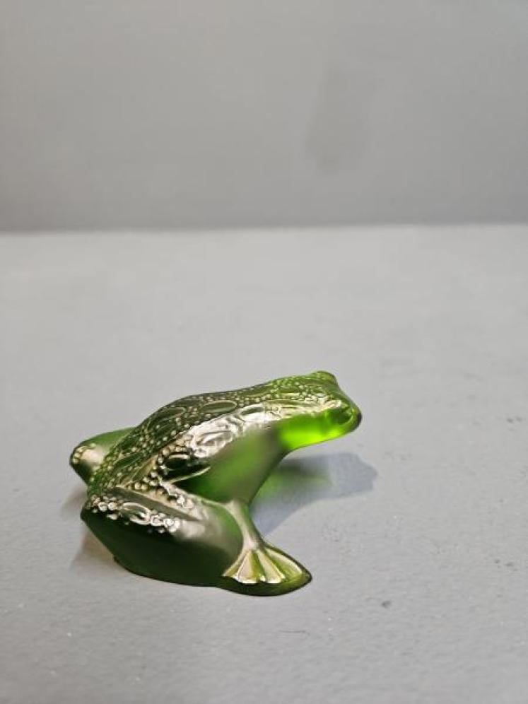 Lalique Green Leaping Frog - Image 5