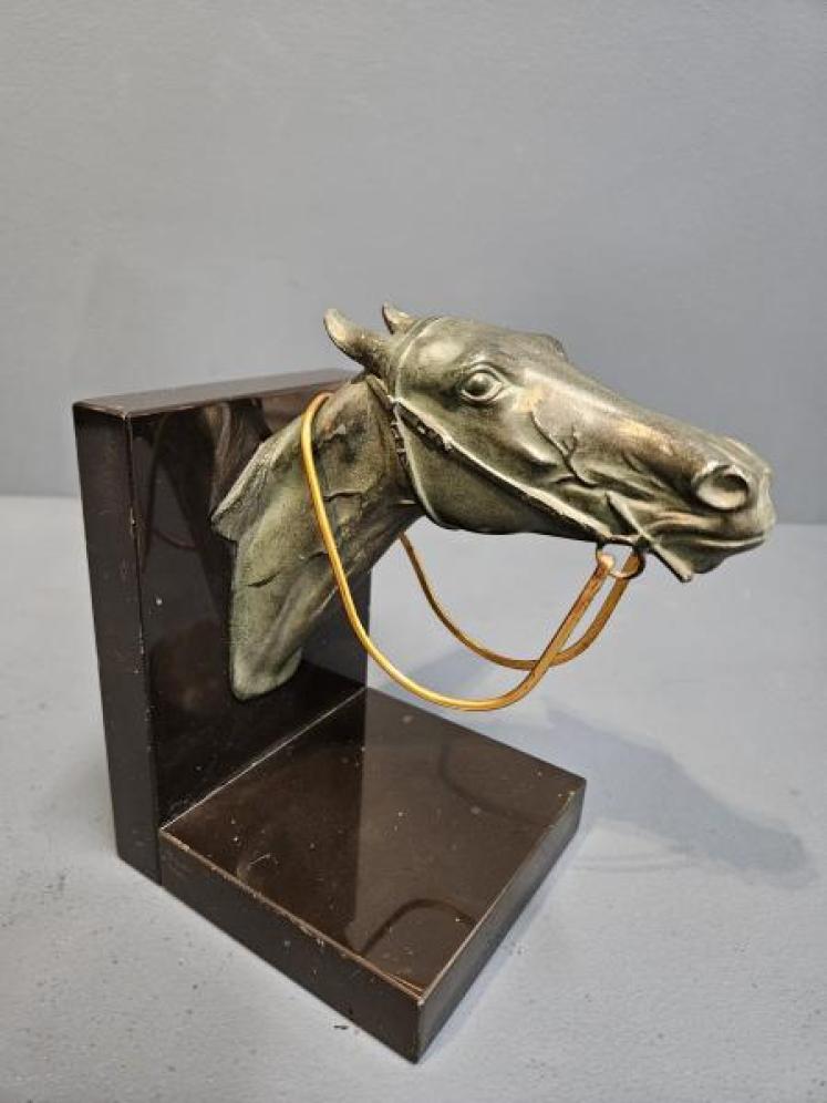 1930's Bronze Race Horse Bookend - Image 1