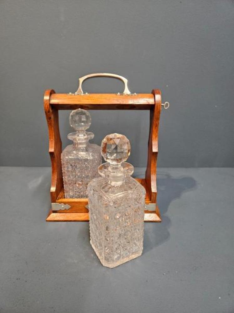 Victorian Oak & Silver Plated Two Bottle Tantalus - Image 5