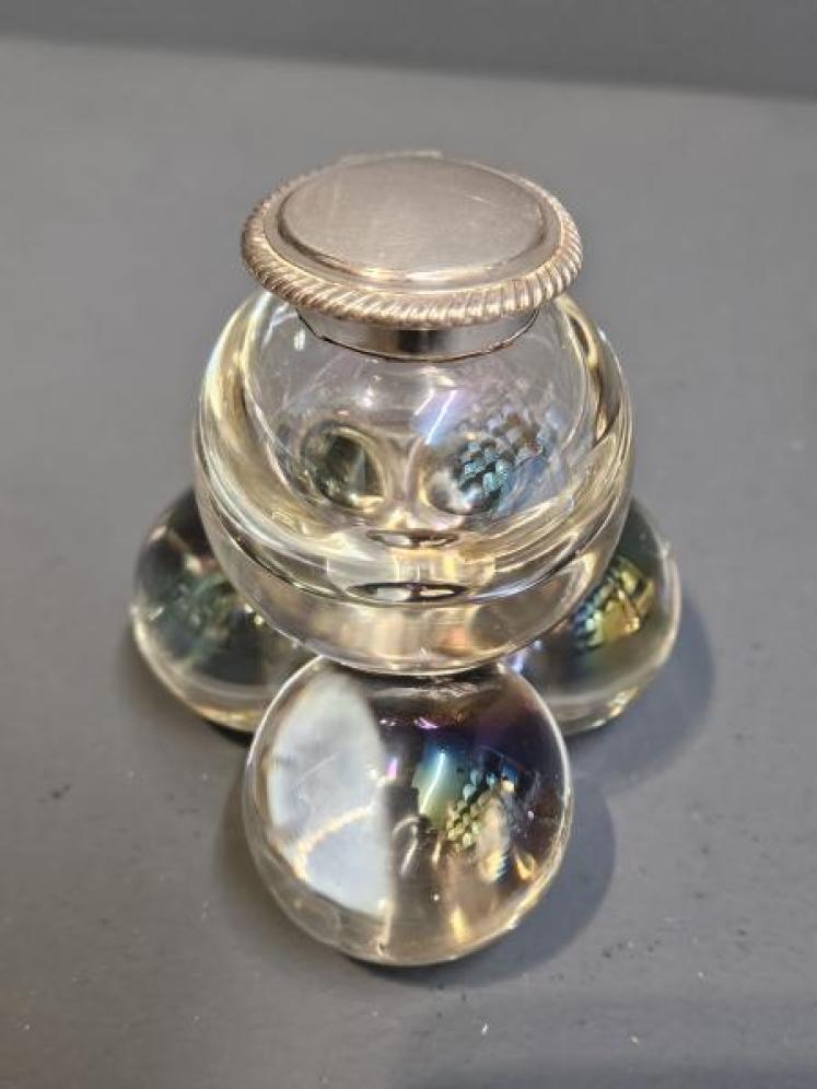 Unusual Victorian Opalescent Crystal and Silver Ink Well - Image 7