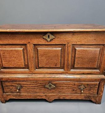 George II Oak Coffer Bach