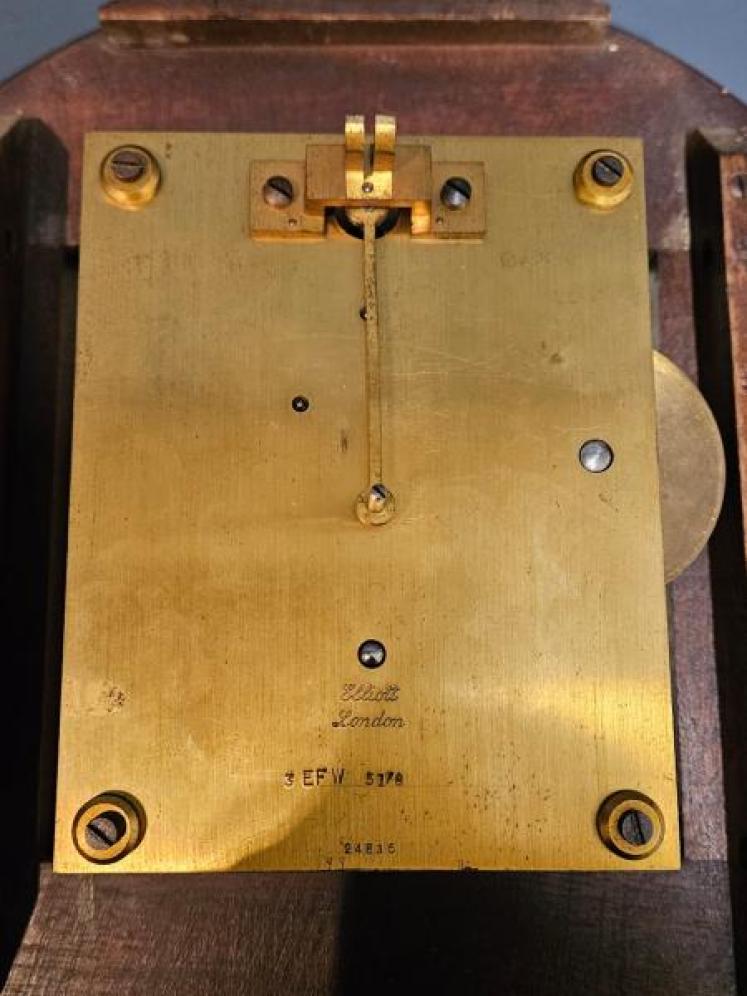 Elliott GPO Single Fusee Wall Clock - Image 3