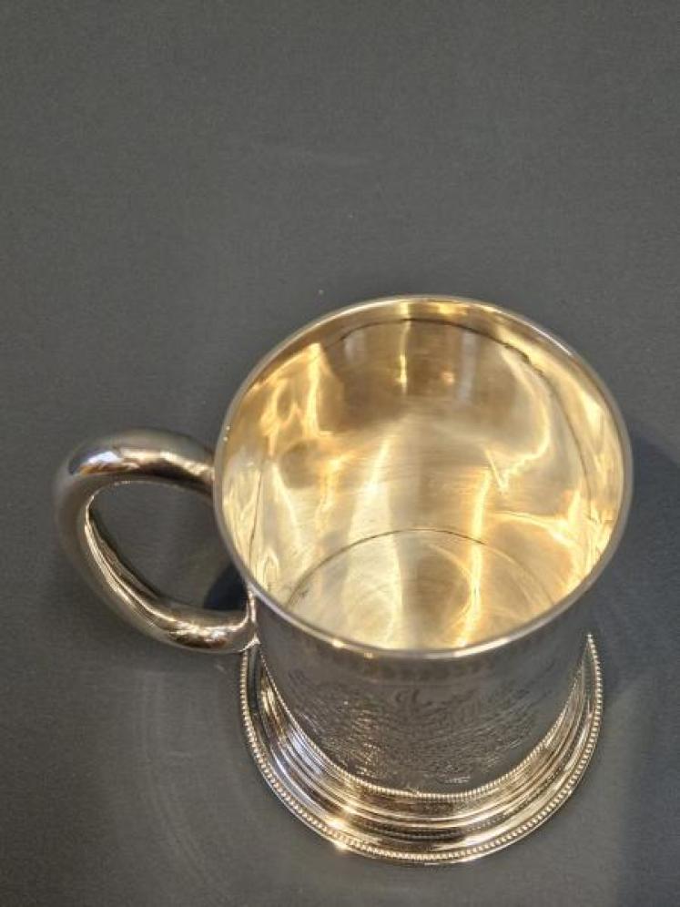 Victorian Engraved Silver Tankard By Barnard - Image 2