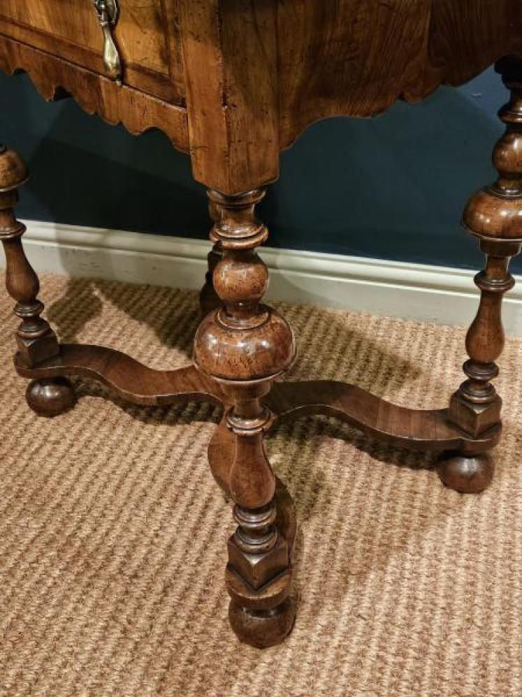 William & Mary Style Walnut Side Table - Image 3