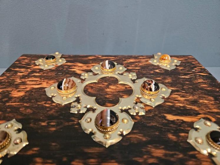 Superb Brass Bound Coromandel Games Compendium - Image 6