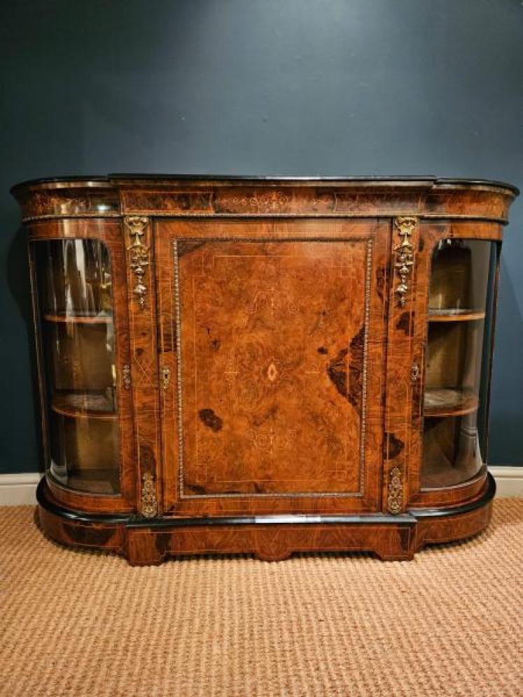 Fine Quality Victorian Burr Walnut Credenza - Image 1