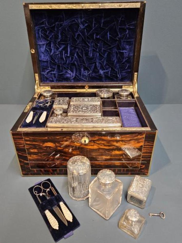 Victorian Coromandel & Silver Travelling Box - Image 2