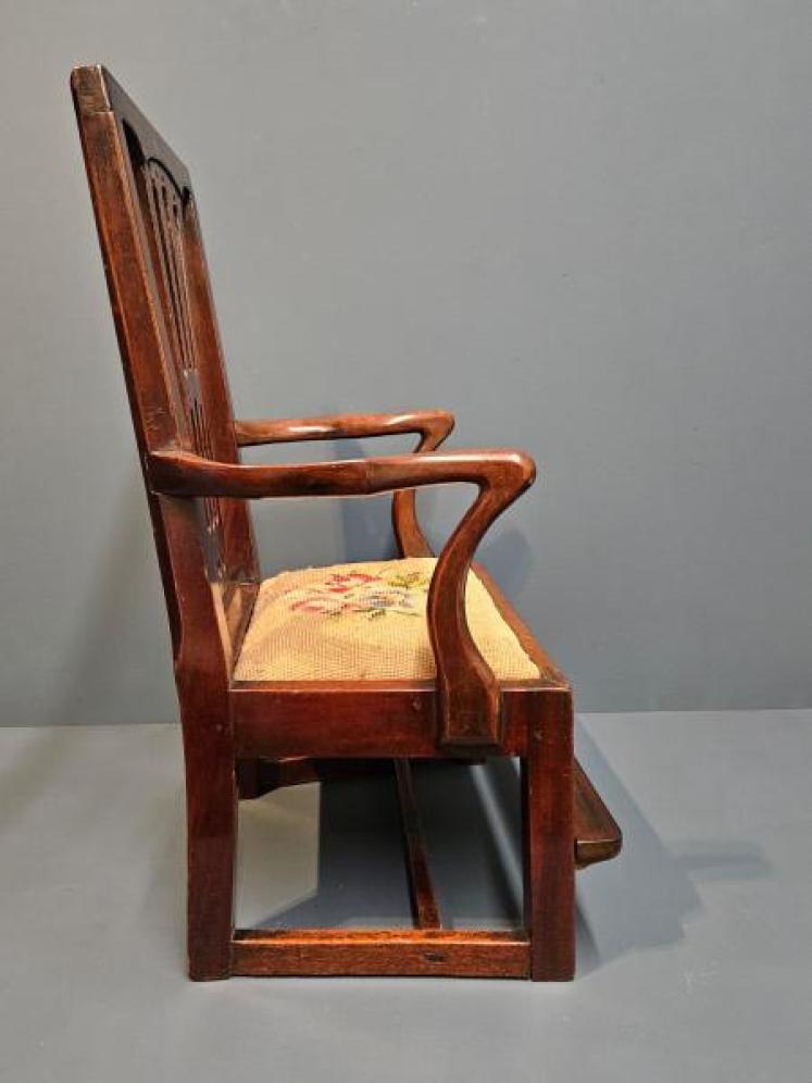 George III Mahogany Child's Chair - Image 4