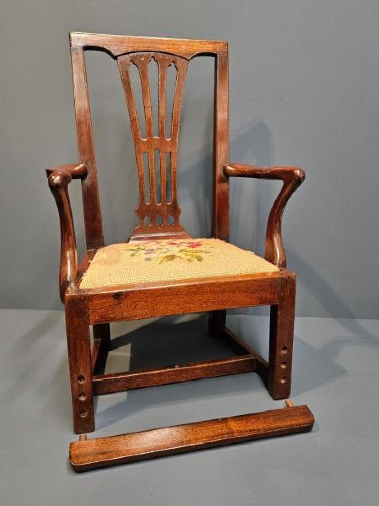 George III Mahogany Child's Chair - Image 6