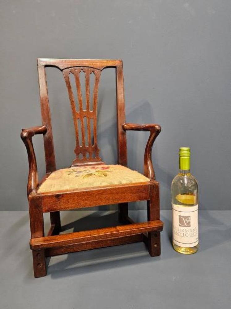 George III Mahogany Child's Chair - Image 7