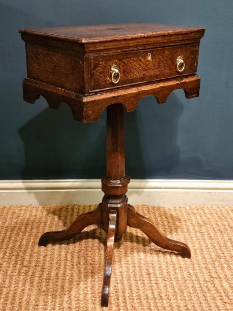 George II Oak Tripod Side Table - Image 2