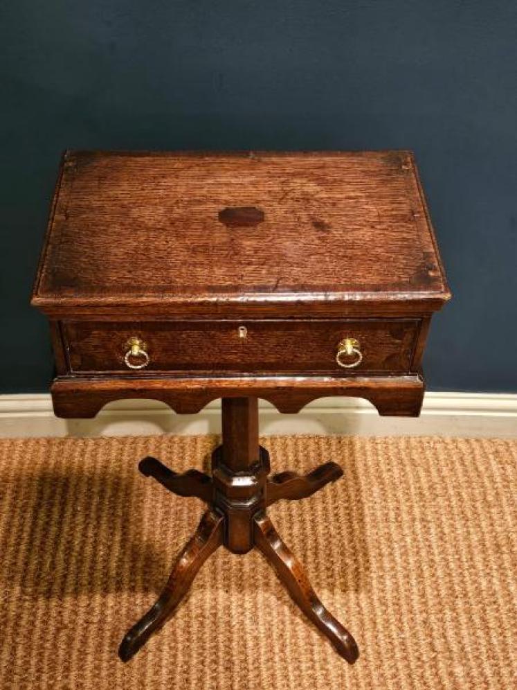 George II Oak Tripod Side Table - Image 7