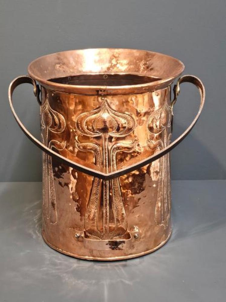Art Nouveau Copper Coal Scuttle - Image 3