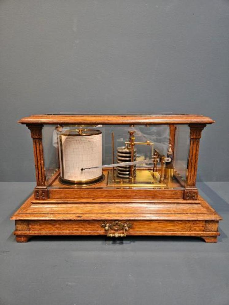 Edwardian Oak Cased Barograph - Image 3