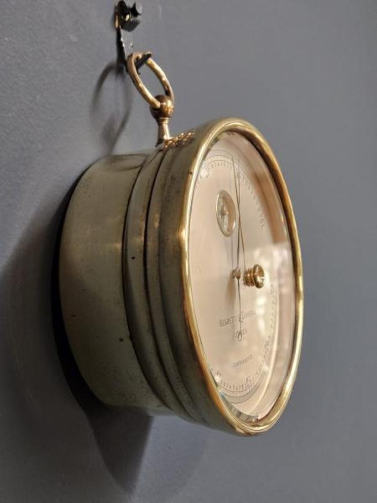 Negretti & Zambra Marine Barometer with Compass - Image 2