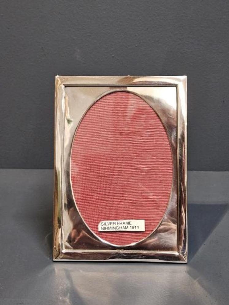 George V Silver Photo Frame - Image 1
