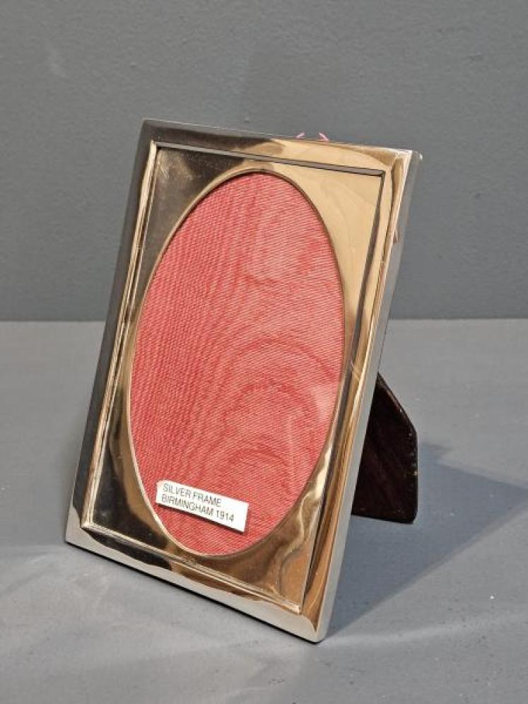 George V Silver Photo Frame - Image 2