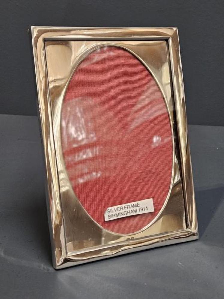 George V Silver Photo Frame - Image 5