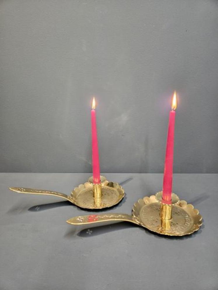 Pair of Brass Arts and Crafts Chamber Sticks - Image 7