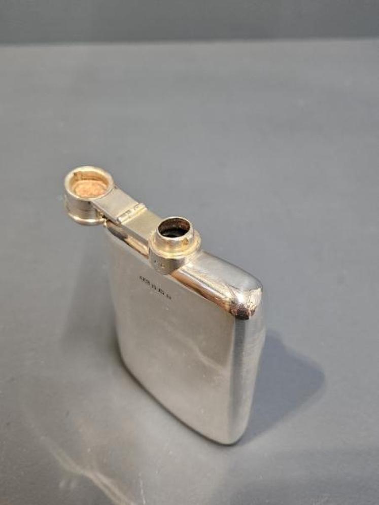 George V Period Silver Curved Hip Flask - Image 7