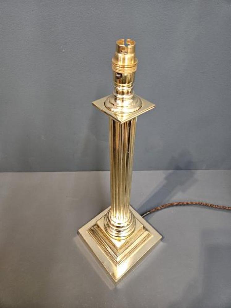 Edwardian Reeded Column Table Lamp by Hinks - Image 2