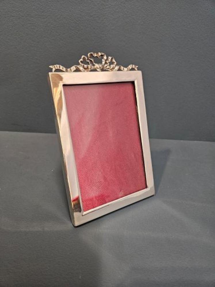 Edwardian Silver Photo Frame With Ribbon Crest - Image 6