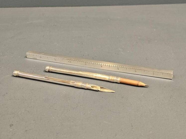 Unusual William IV Silver Ruler Pen and Pencil Combination - Image 1